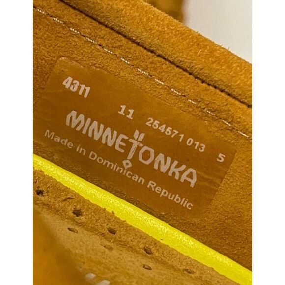 Minnetonka Suede Moc Boat Shoes - Kilty Plus, Saffron Gold, Size 11 - Picture 6 of 9